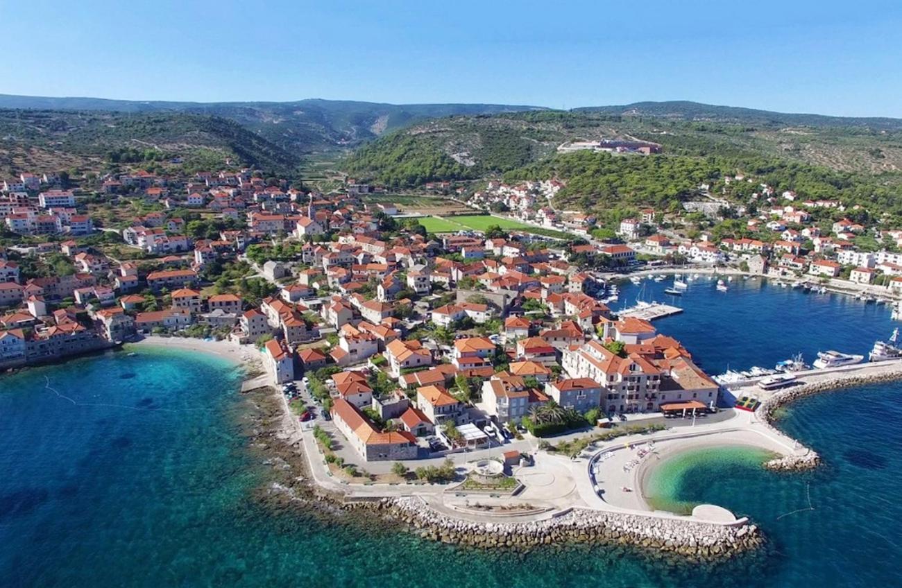Apartments By The Sea Postira, Brac - 15242 Bagian luar foto